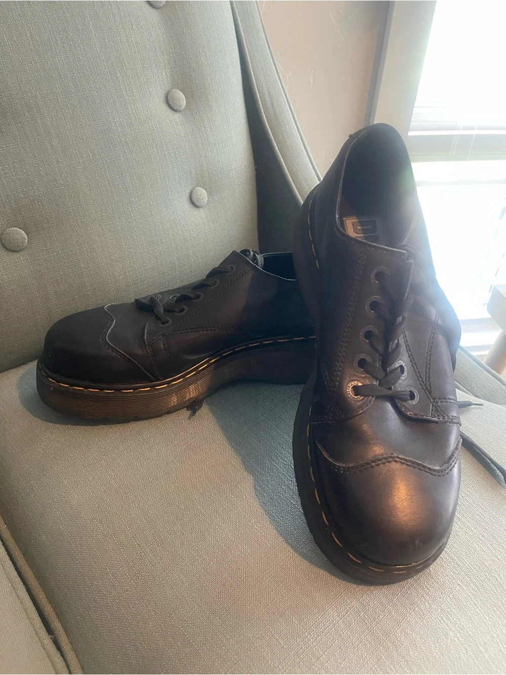 Vintage Dr. Martens 8651 Made in England Leather Shoes UK 8